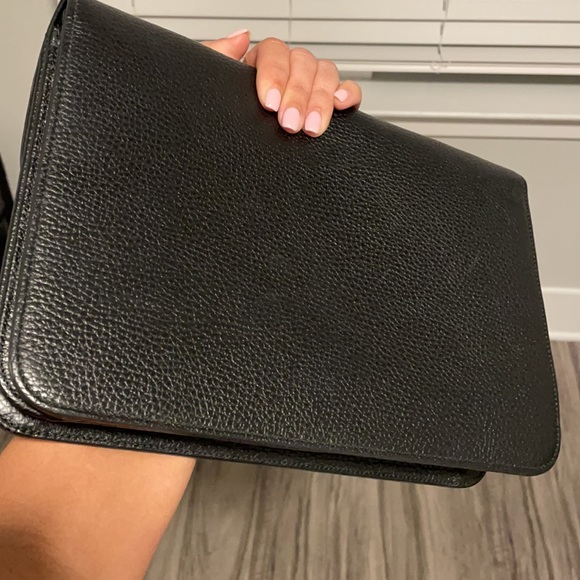 Gucci interlocking black w/ gold hardware double GG - Picture 15 of 15